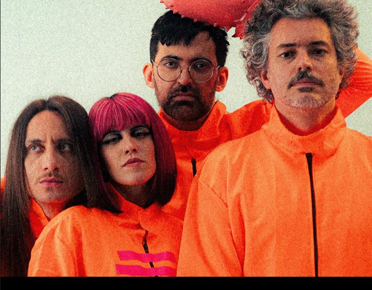 Supercombo — Caranguejo campaign band photography